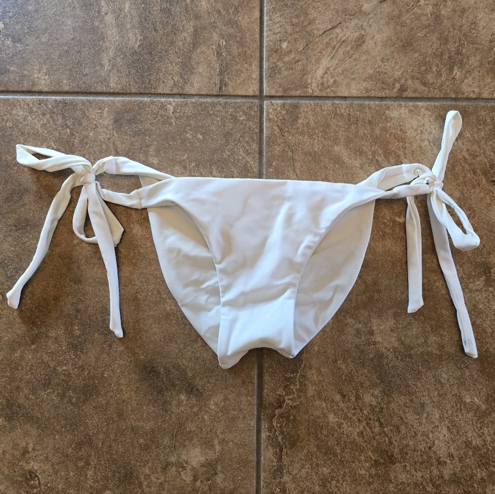 White Water | FYS | Maya Side Tie Reversible Bikini Bottoms